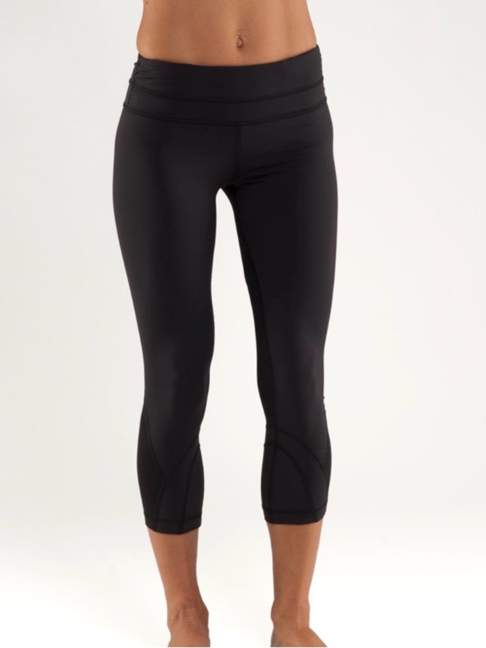 Lululemon Run: Inspire Crop II black- 10
